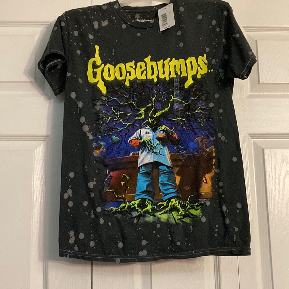 Goosebumps “Stay out of the Basement Shirt Black Scholastic Splattered